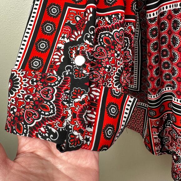 Cocomo Blouse Top Liquid Knit Patchwork Pattern Roll Tab Sleeve Relaxed Red 3X - Picture 5 of 11